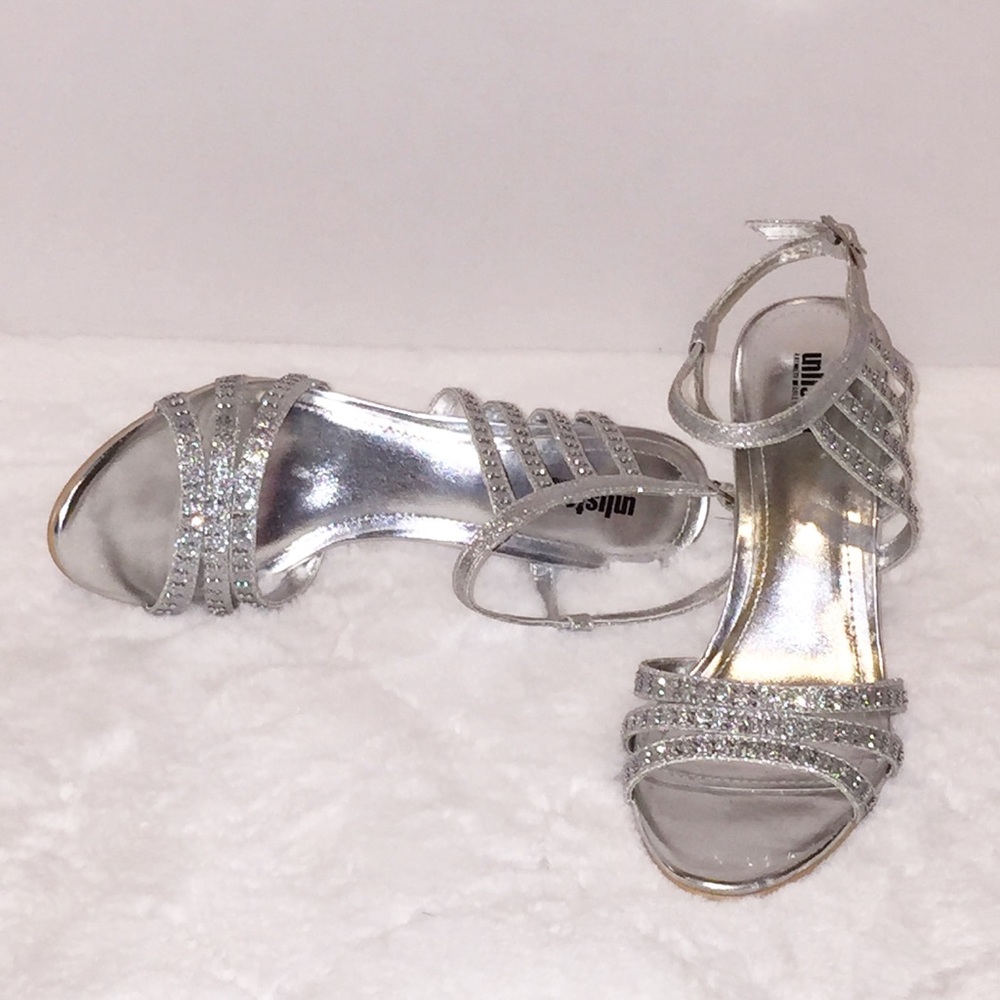 Silver Argent Rhinestones Heels Shoes SIZE 7.5M
